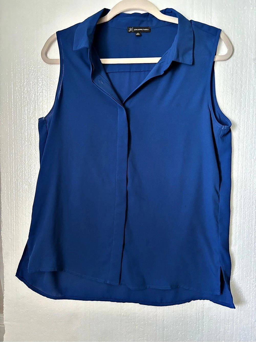 Adrianna Papell Sleeveless Blue Blouse - size Medium